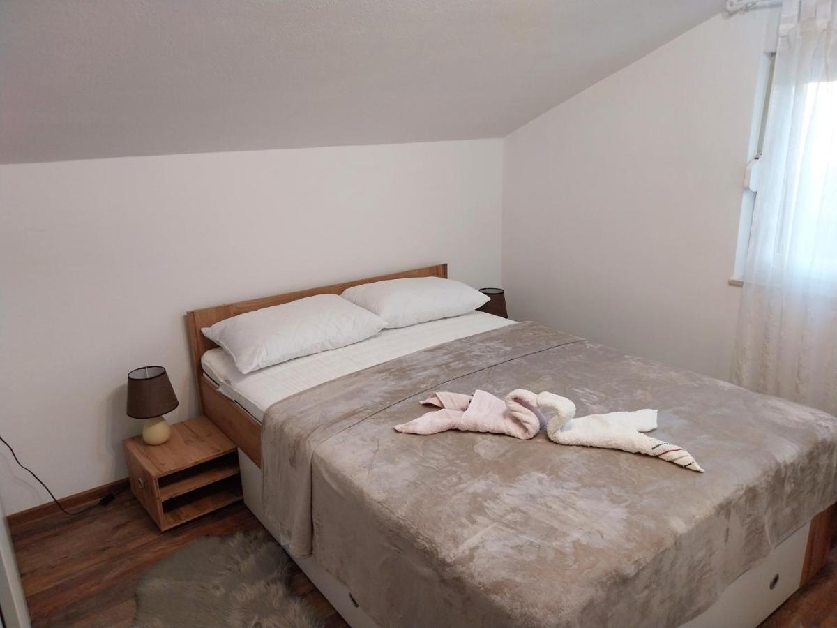 Nenad Apartment ซริกเวนิซา ภายนอก รูปภาพ